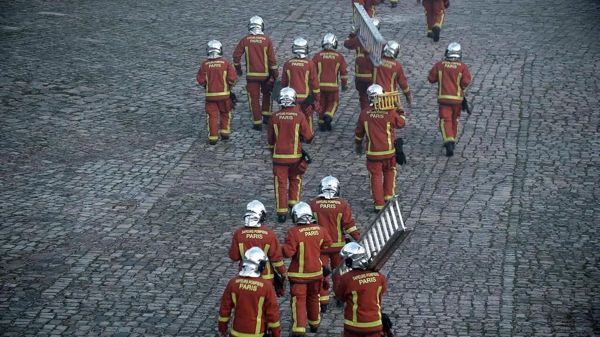 Devenir pompier de Paris Episode 1 : Rentrer dans le rang