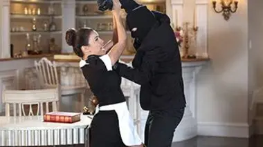 Devious Maids S04E01 Linge sale en famille