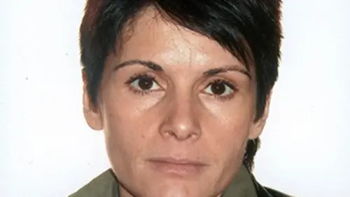 Devoir d'enquête La fille dans le pont