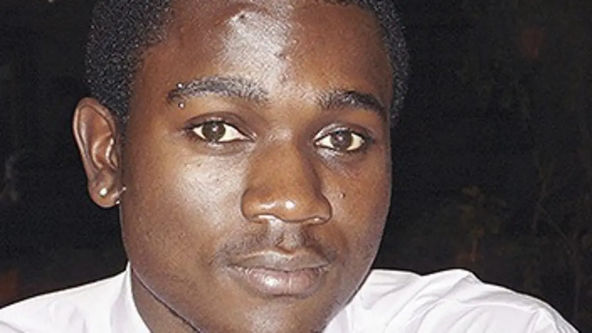 Devoir d'enquête Junior, itinéraire d'un psychopathe