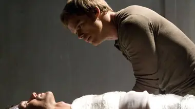 Dexter S01E12 Réunion de famille