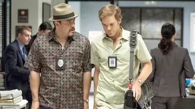 Dexter S02E07 Allumez le feu