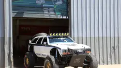 Diesel Brothers Subaru Brat contre AMC Eagle