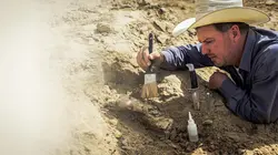 Dino Hunters  Cowboys et dinosaures