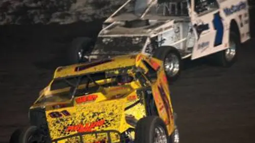 Dirt-Track Racing Episode 1