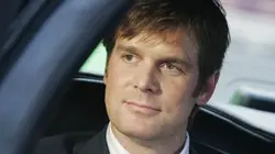 Dirty Sexy Money S02E09 Sans foi ni loi