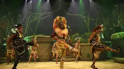 Disneyland Paris : dans les coulisses des plus grands shows !