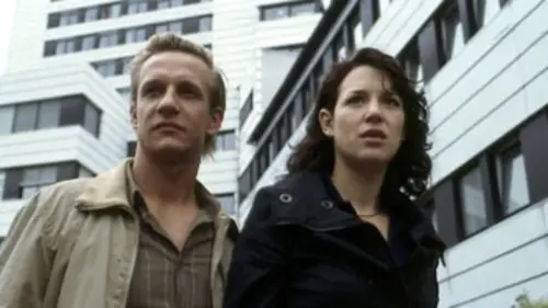 Division Criminelle S02E03 Un piège aux cheveux blonds