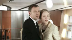 Doctor Who  S03E12 Que tapent les tambours