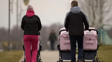 Jumeaux, triplés, quadruplés : entre bonheur et galères