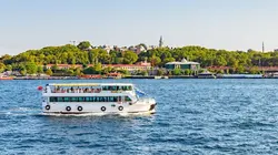 Documentaires AB3  S01E53 Séjours insolites des expériences hors du commun