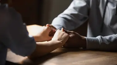Rencontres sur Internet : l'amour au 1er match ?