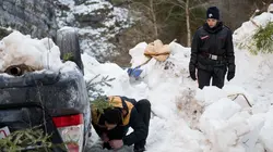 Dolomites : piégés aux sommets S01E02 Un choix impossible