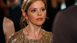 La garce habite l'appartement 23 S02E11 James Van Der Beck présente en streaming