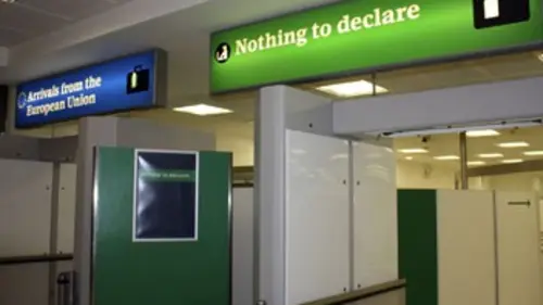 Douanes à l'anglaise S03E08