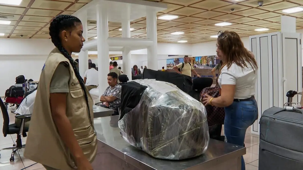 Douanes sous haute surveillance Cuba Vengeance divine