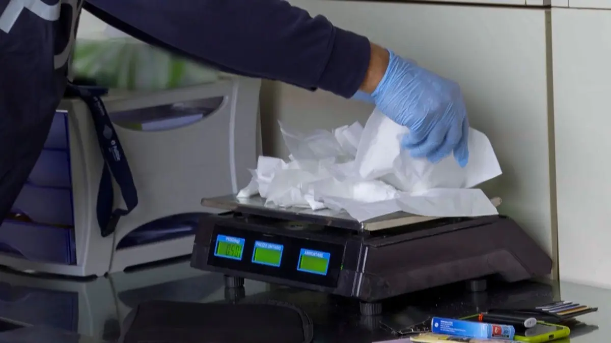 Douanes sous haute surveillance : Rome Voyage éclair au Machu Picchu