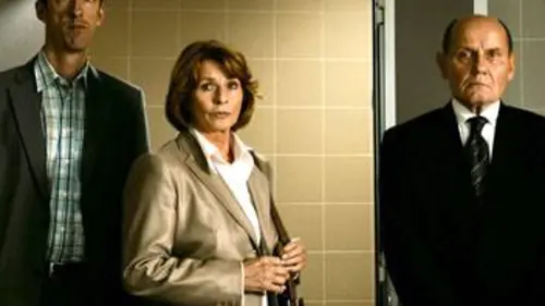 Double jeu S01E17 Une mer de larmes