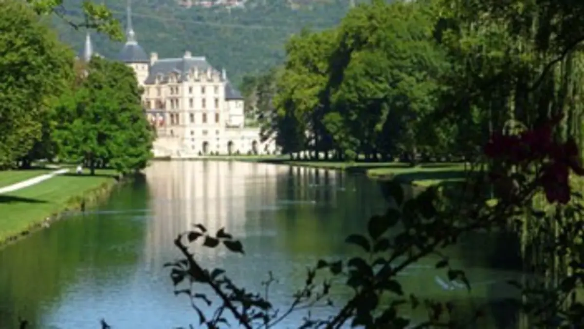 Douces France(s) E02 En Rhône-Alpes