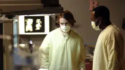 Dr House  S01E01 Les symptômes de Rebecca Adler