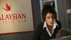 Dr House  S03E18 Y a-t-il un médecin dans l'avion ?