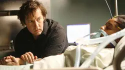 Dr House S02E23 De père inconnu