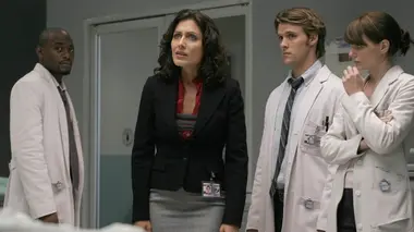 Dr House S03E07 24 h pour vivre et mourir
