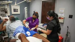 Dr Pimple Popper Balafres dans la nuit