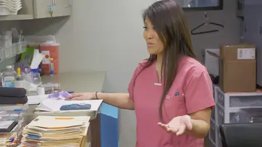 Dr Pimple Popper Kyste en fuite