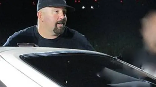 Drive S02E06 Avec l'aide des légendes