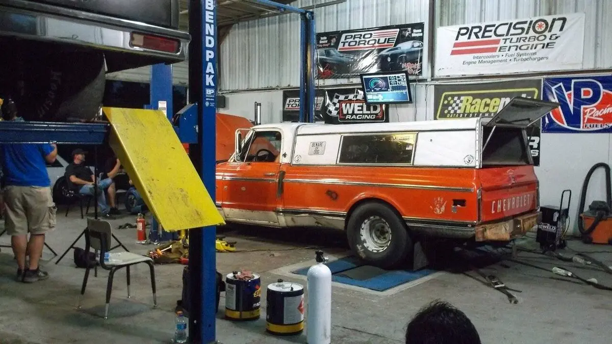 Drive S04E02 Retour à la compétition