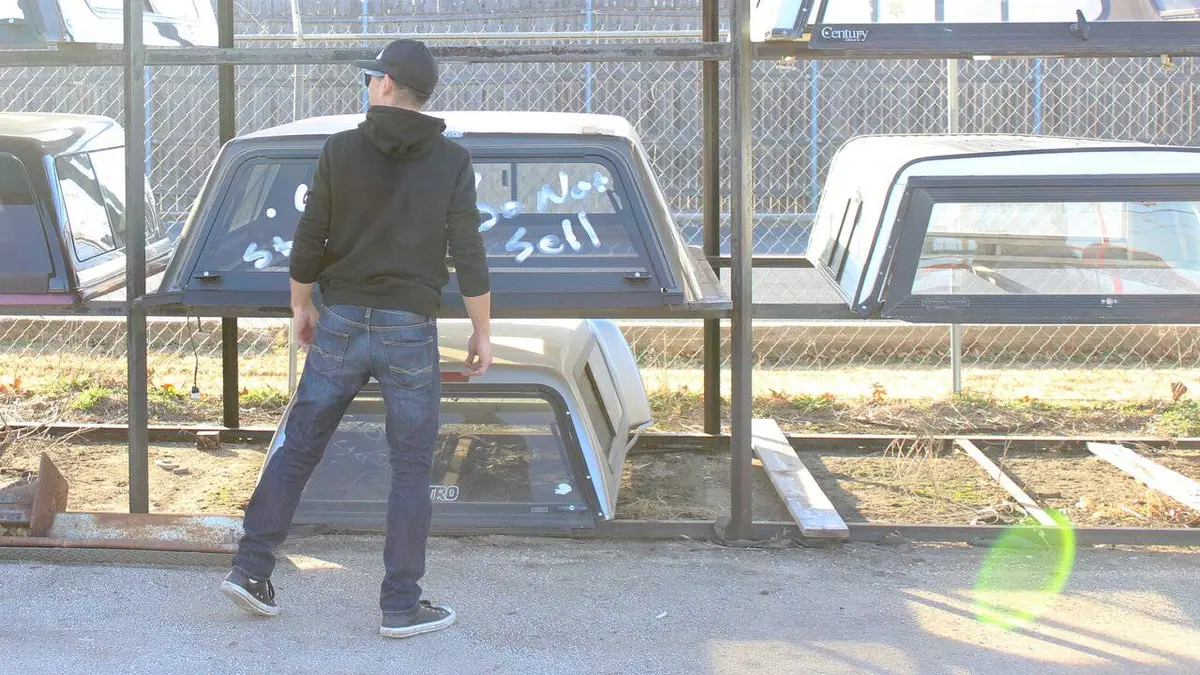 Drive S04E07 Le corbillard et la malédiction de Witchita