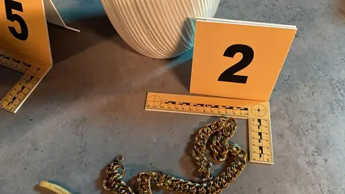 Casting Du soupçon à la paranoïa