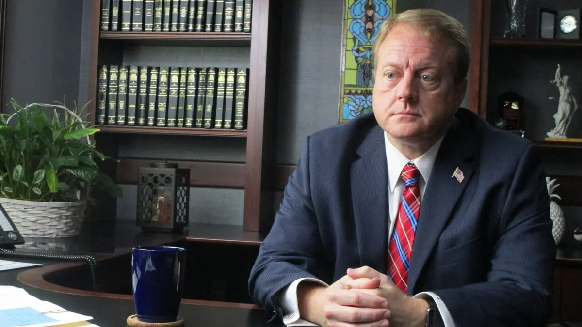 Du soupçon à la paranoïa En cas de meurtre