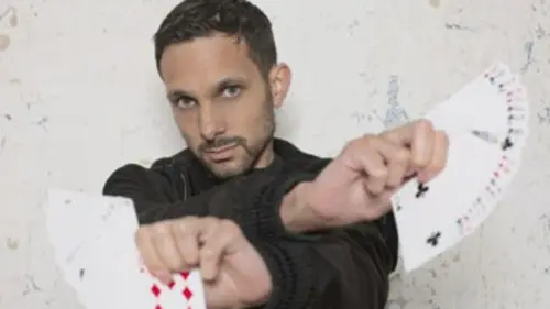 Dynamo : magicien de l'impossible S01E01