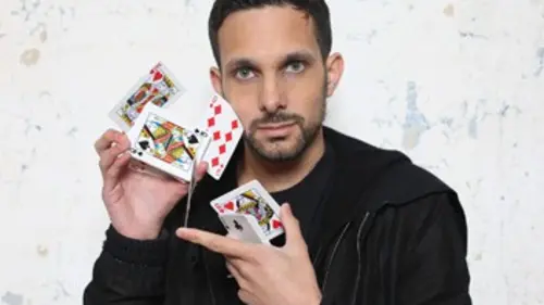 Dynamo : magicien de l'impossible S02E02 Lévitation à Rio