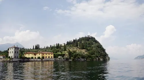 Echappées belles Le charme des lacs italiens en streaming