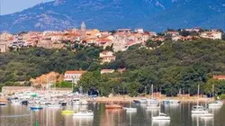 Echappées belles E09 Sophie, Jérôme et Raphaël en Corse