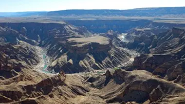 Namibie : la route de l'eau qui fume...