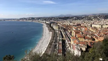Echappées belles S02E26 Nice, l'art de la fête