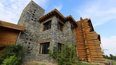 Construire en rondins : Roumanie