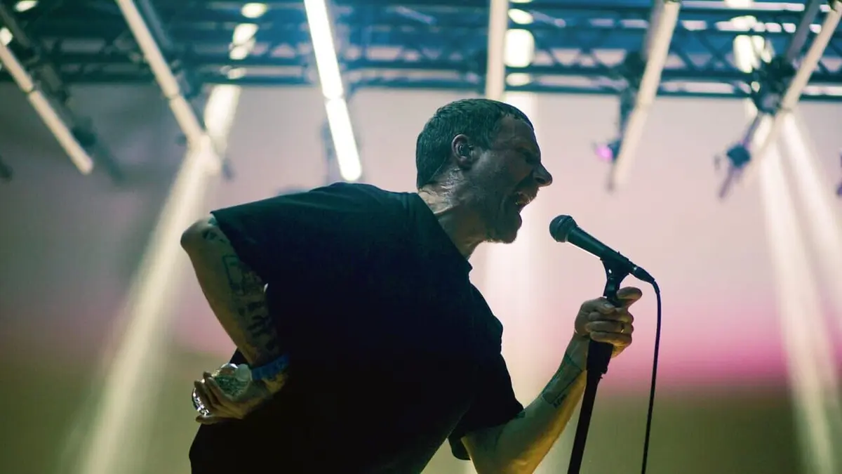 Echoes with Jehnny Beth Sleaford Mods