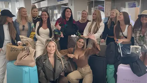 Echte meisjes in de jungle In de jungle