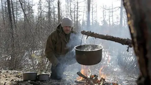 Ed Stafford : en terre hostile E02 Danse avec les loups