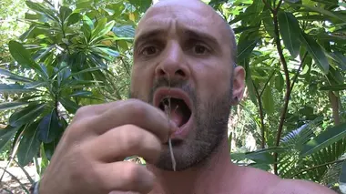 Ed Stafford : Seul au monde