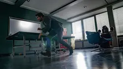 Einstein : équations criminelles S03E09 Antibruit