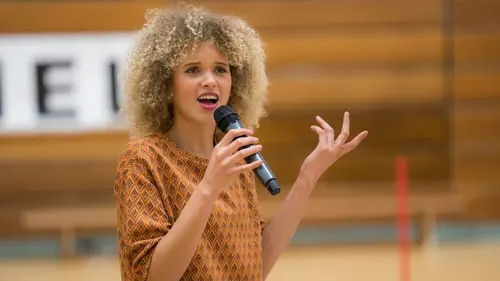 Einstein : équations criminelles S02E07 Anaphylaxie