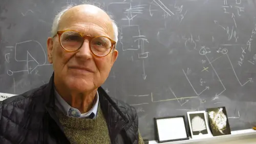 Einstein-Hawking, l'Univers dévoilé S01E02