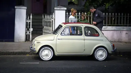 Electric Classic Car S01E03 Fiat 500 : la citadine de poche idéale