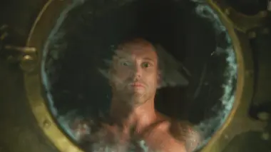 Elementary S07E04 Tout feu, tout flamme